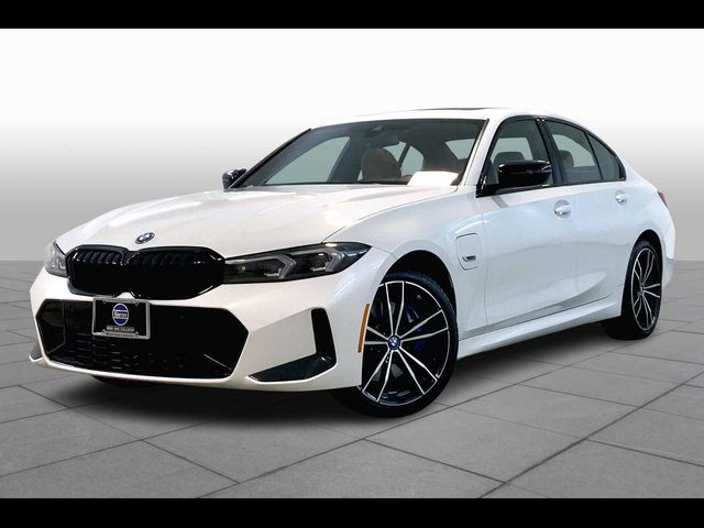 2023 BMW 3 Series 330e xDrive