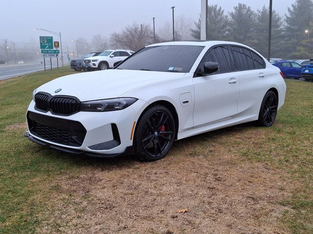 2023 BMW 3 Series 330e xDrive