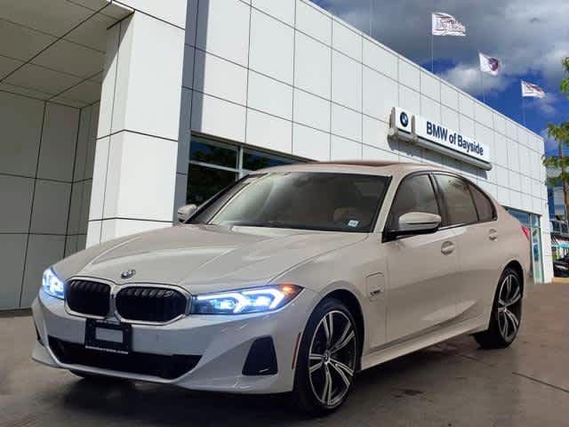 2023 BMW 3 Series 330e xDrive