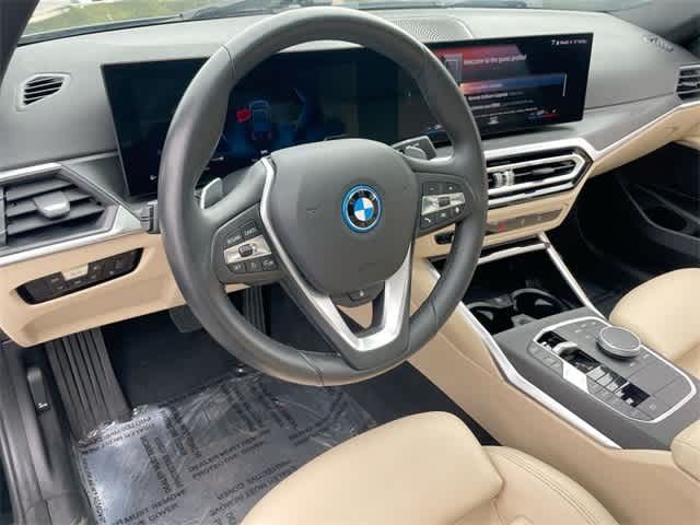 2023 BMW 3 Series 330e xDrive