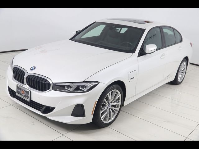 2023 BMW 3 Series 330e xDrive