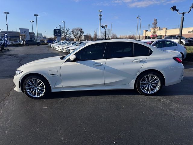 2023 BMW 3 Series 330e xDrive