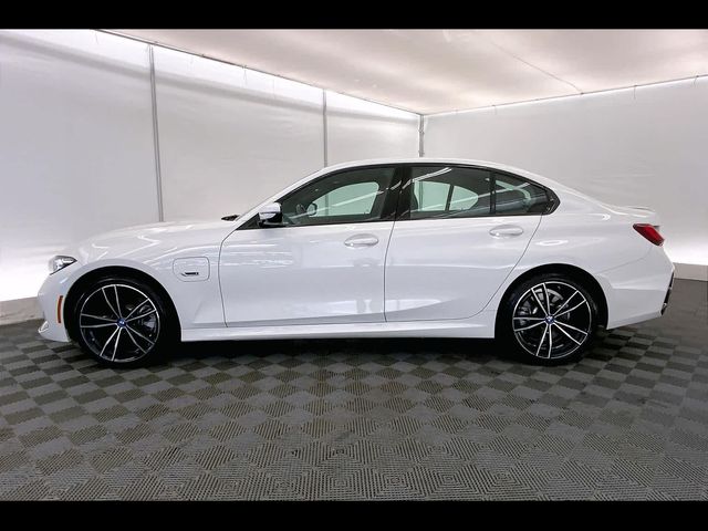 2023 BMW 3 Series 330e xDrive