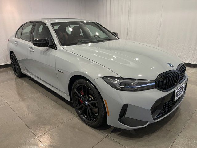 2023 BMW 3 Series 330e xDrive