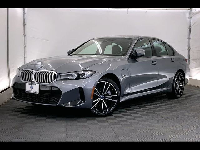 2023 BMW 3 Series 330e xDrive