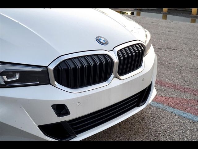2023 BMW 3 Series 330e xDrive