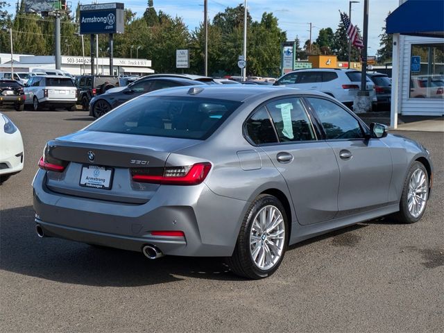 2023 BMW 3 Series 330i