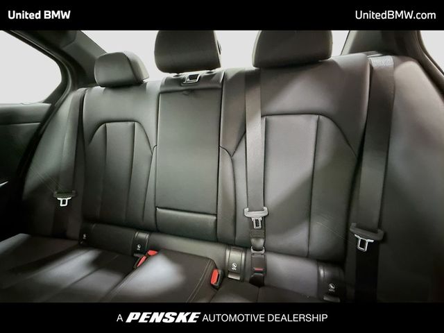 2023 BMW 3 Series 330i