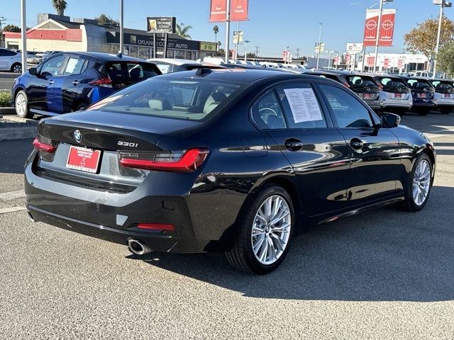 2023 BMW 3 Series 330i