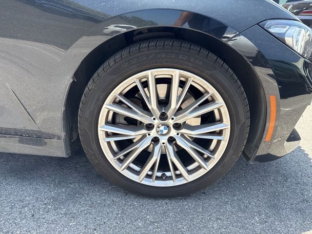 2023 BMW 3 Series 330i