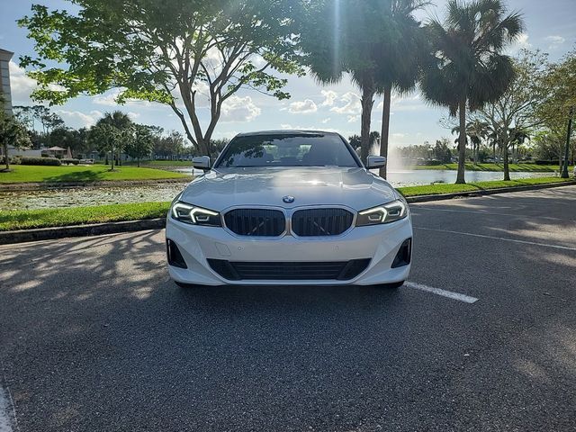 2023 BMW 3 Series 330i