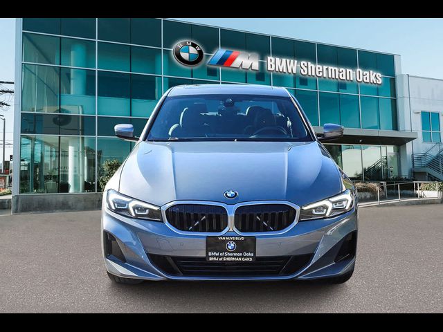 2023 BMW 3 Series 330i