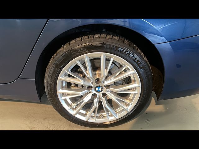 2023 BMW 3 Series 330i xDrive