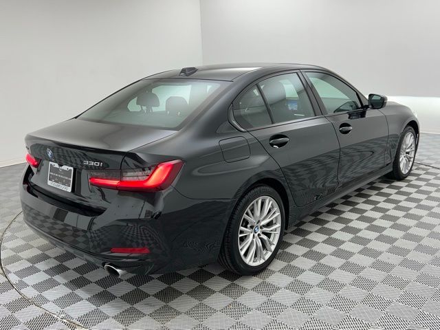 2023 BMW 3 Series 330i xDrive