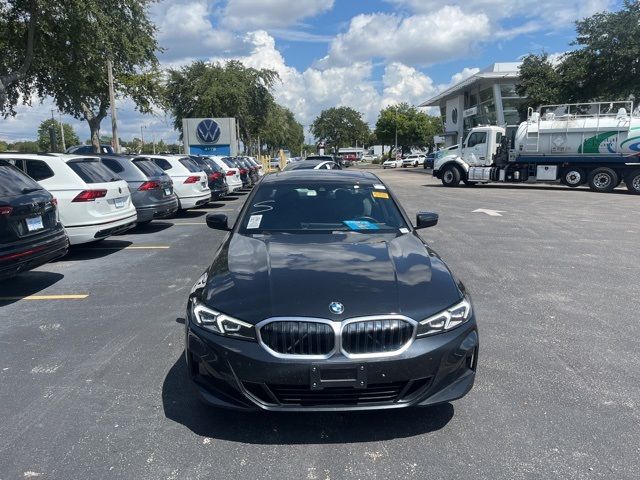 2023 BMW 3 Series 330i xDrive