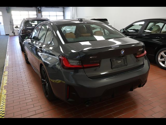 2023 BMW 3 Series 330i xDrive