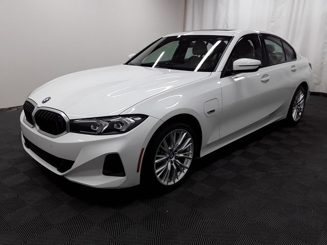 2023 BMW 3 Series 330e xDrive