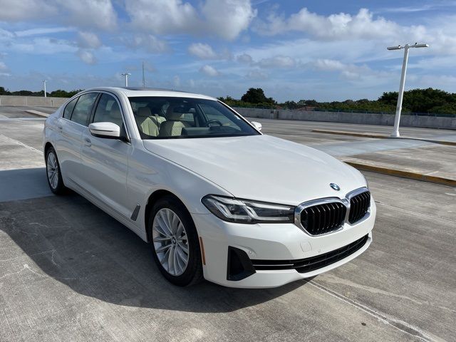 2023 BMW 5 Series 530i