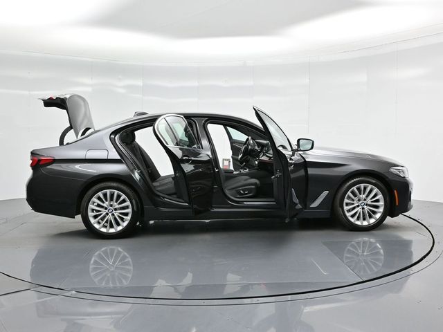 2023 BMW 5 Series 530i