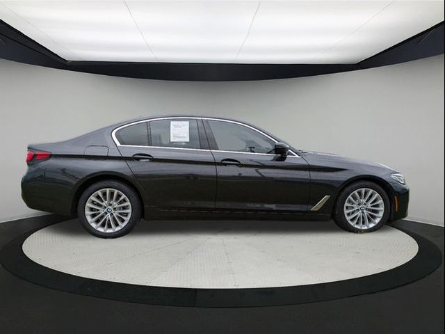 2023 BMW 5 Series 530i