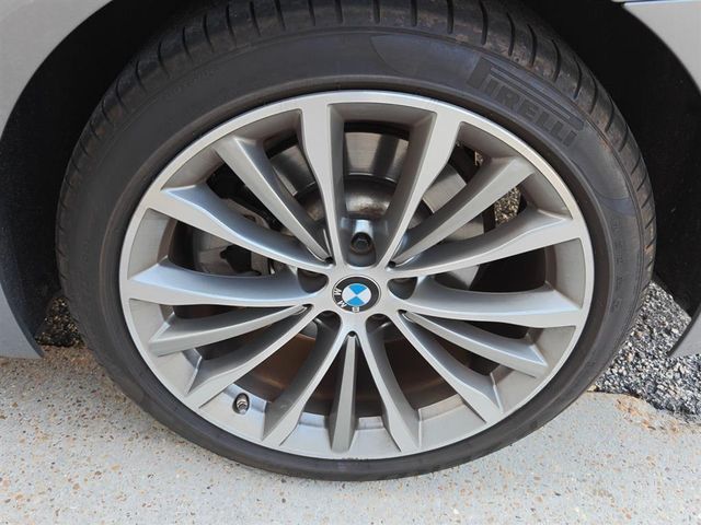 2023 BMW 5 Series 530i