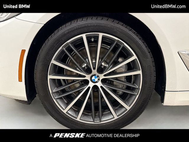 2023 BMW 5 Series 530i