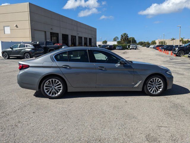 2023 BMW 5 Series 530i