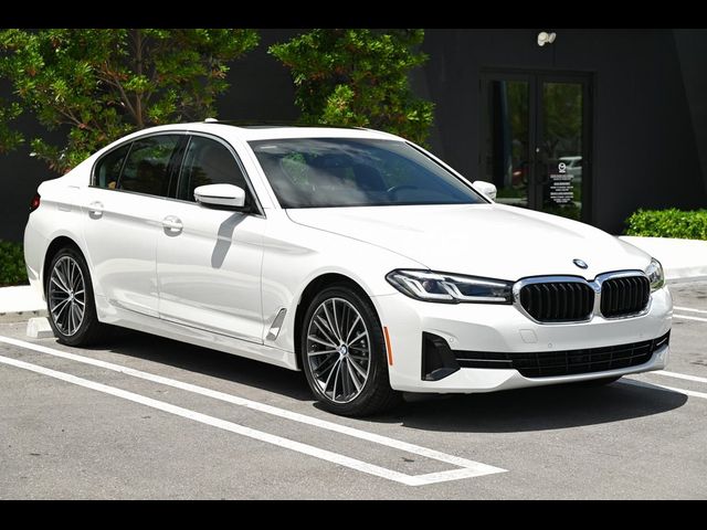 2023 BMW 5 Series 530i