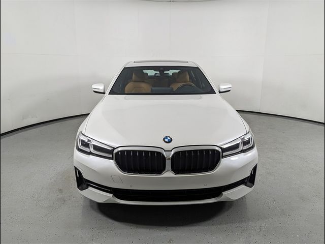 2023 BMW 5 Series 530i