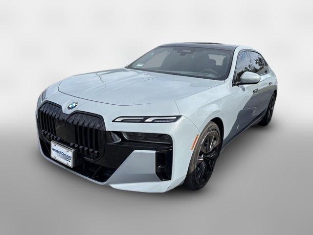2023 BMW 7 Series 740i
