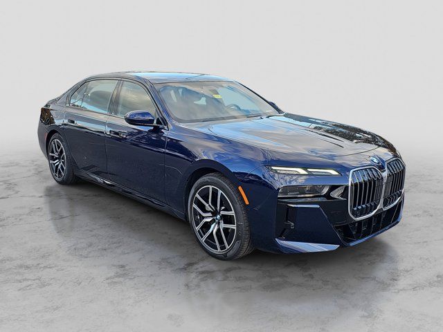 2023 BMW 7 Series 740i