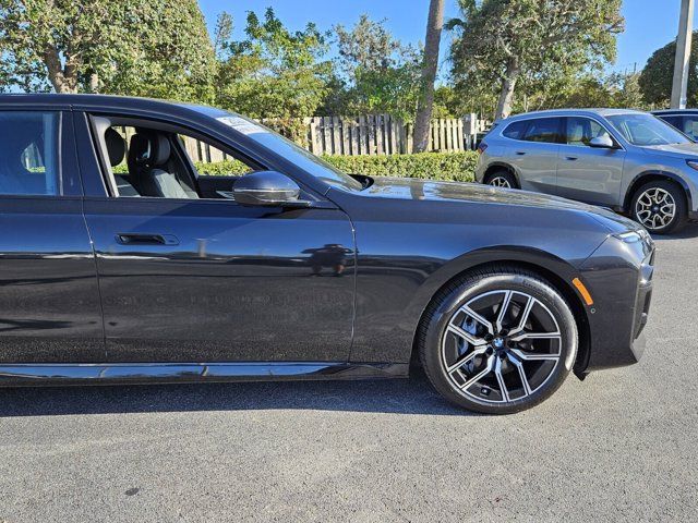 2023 BMW 7 Series 740i