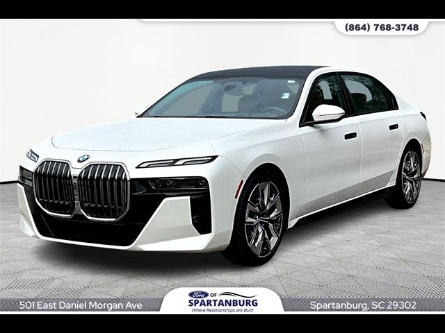 2023 BMW 7 Series 740i