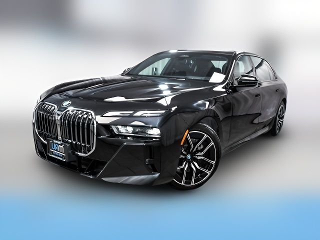 2023 BMW 7 Series 740i