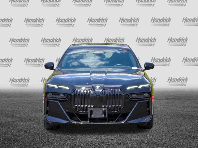 2023 BMW 7 Series 740i