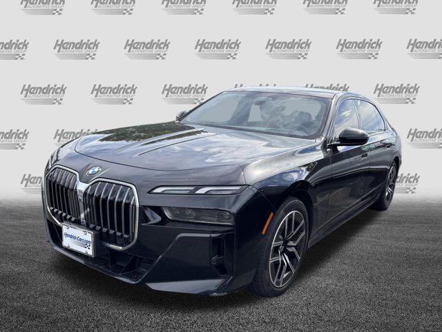2023 BMW 7 Series 740i