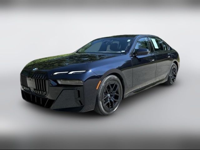 2023 BMW 7 Series 740i