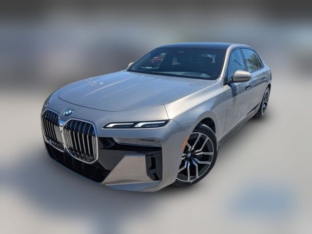 2023 BMW 7 Series 740i