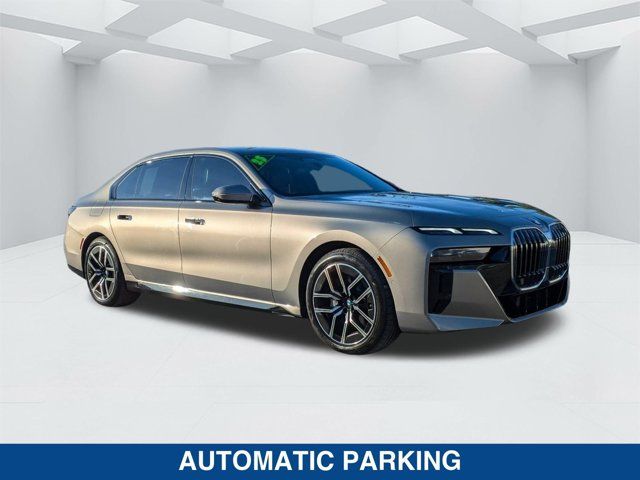 2023 BMW 7 Series 740i