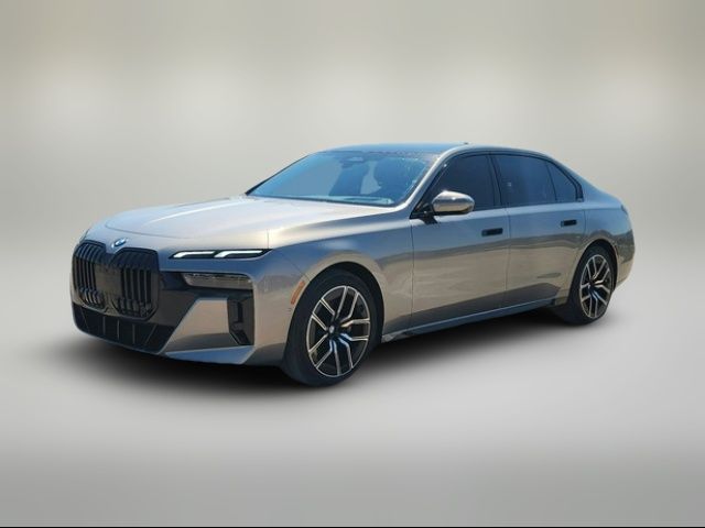 2023 BMW 7 Series 740i