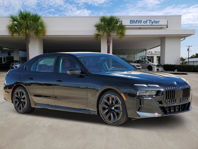 2023 BMW 7 Series 740i