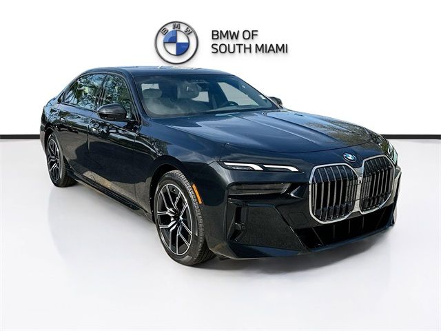 2023 BMW 7 Series 740i