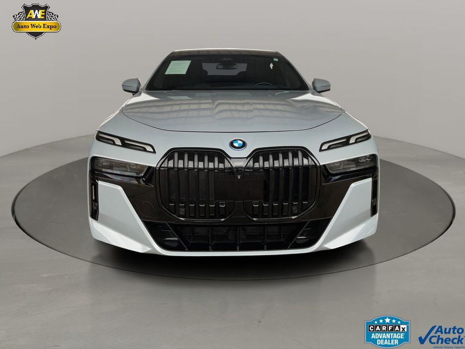 Used 2023 BMW 7 Series 740i For Sale in Plano, TX | Capital One Auto ...