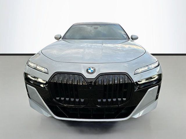 2023 BMW 7 Series 760i xDrive