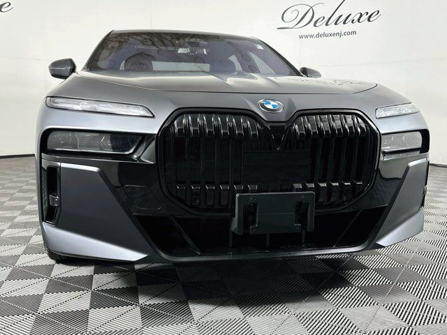 2023 BMW 7 Series 760i xDrive