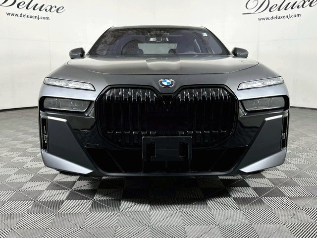 2023 BMW 7 Series 760i xDrive