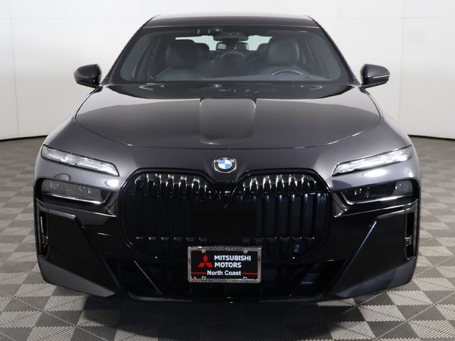 2023 BMW 7 Series 760i xDrive