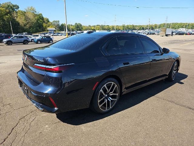 2023 BMW 7 Series 760i xDrive