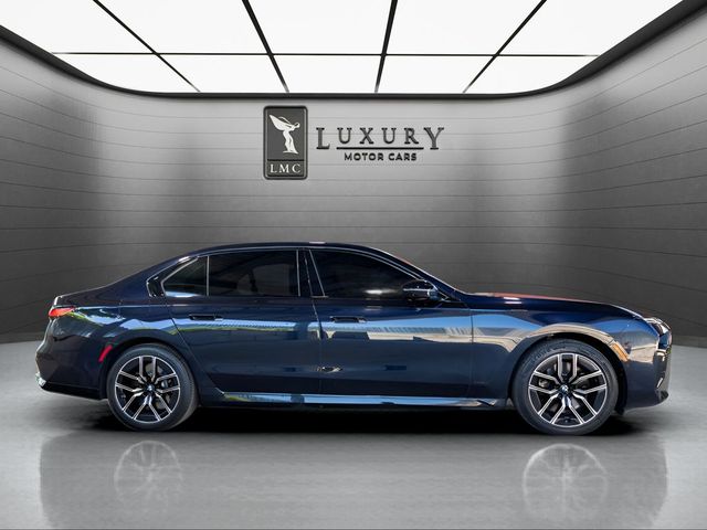 2023 BMW 7 Series 760i xDrive