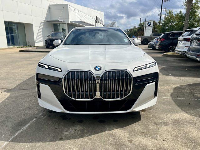 2023 BMW 7 Series 760i xDrive